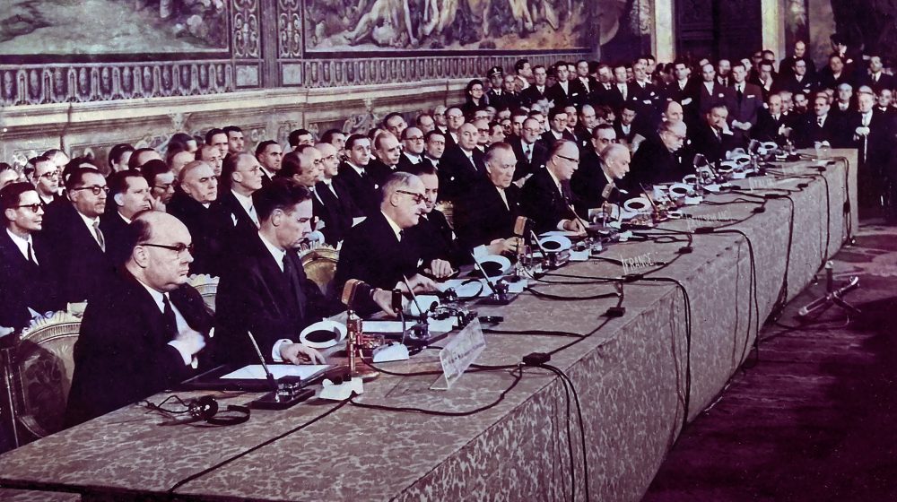 Unterzeichung der Römischen Verträge (Foto: Communautes Europeennes 1957)