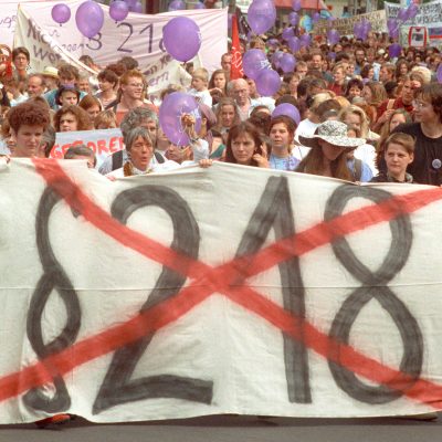 Demonstration für Abtreibungsfreiheit 1992 (Quelle: akg-images / picture-alliance / dpa)