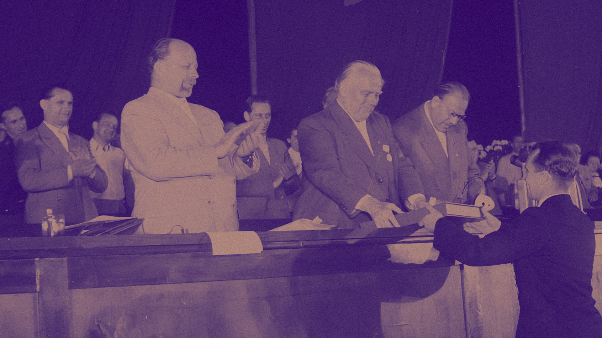 Building socialism in the DDR