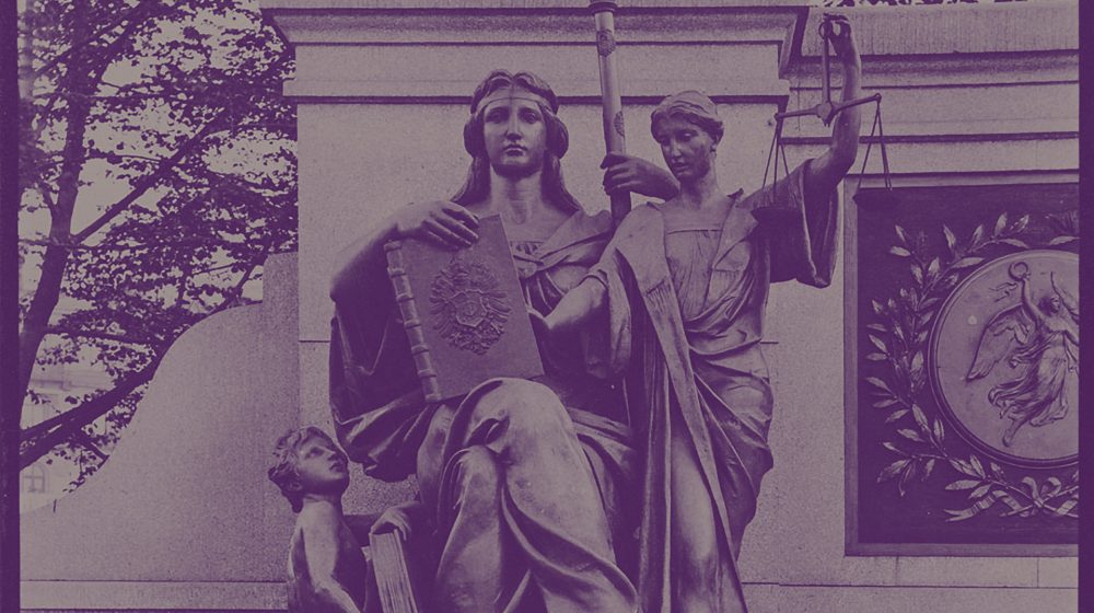 Allegorie der neuen einheitlichen Reichsgesetze am Hamburger Kaiser-Wilhelm-Denkmal