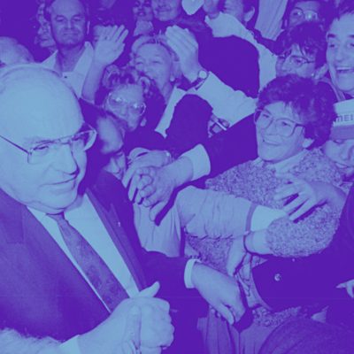 Helmut Kohl auf einer Wahlkampfveranstaltung in Dresden (Quelle: BArch, B 183-1990-0916-021 / CC-BY-SA 3.0)